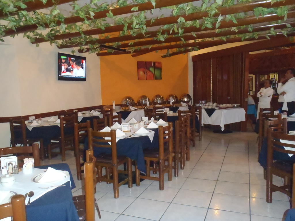 Hotel Real Del Sol Куернавака Екстериор снимка